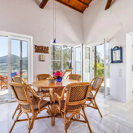 La Paloma - Pure Relaxation & Sea View Vakantiehuis *