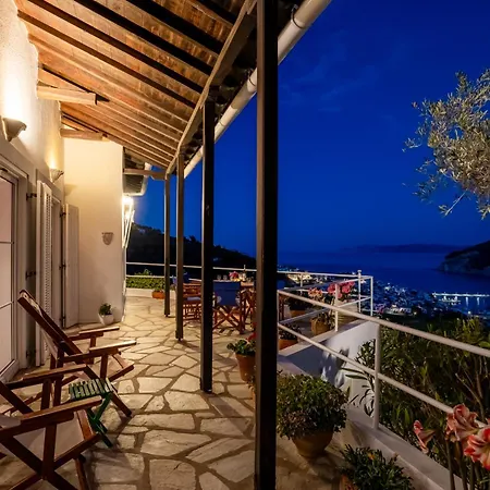 펜션 La Paloma - Mediterranean Charm & Sea Views *