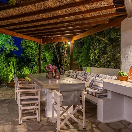 펜션 La Paloma - Mediterranean Charm & Sea Views *